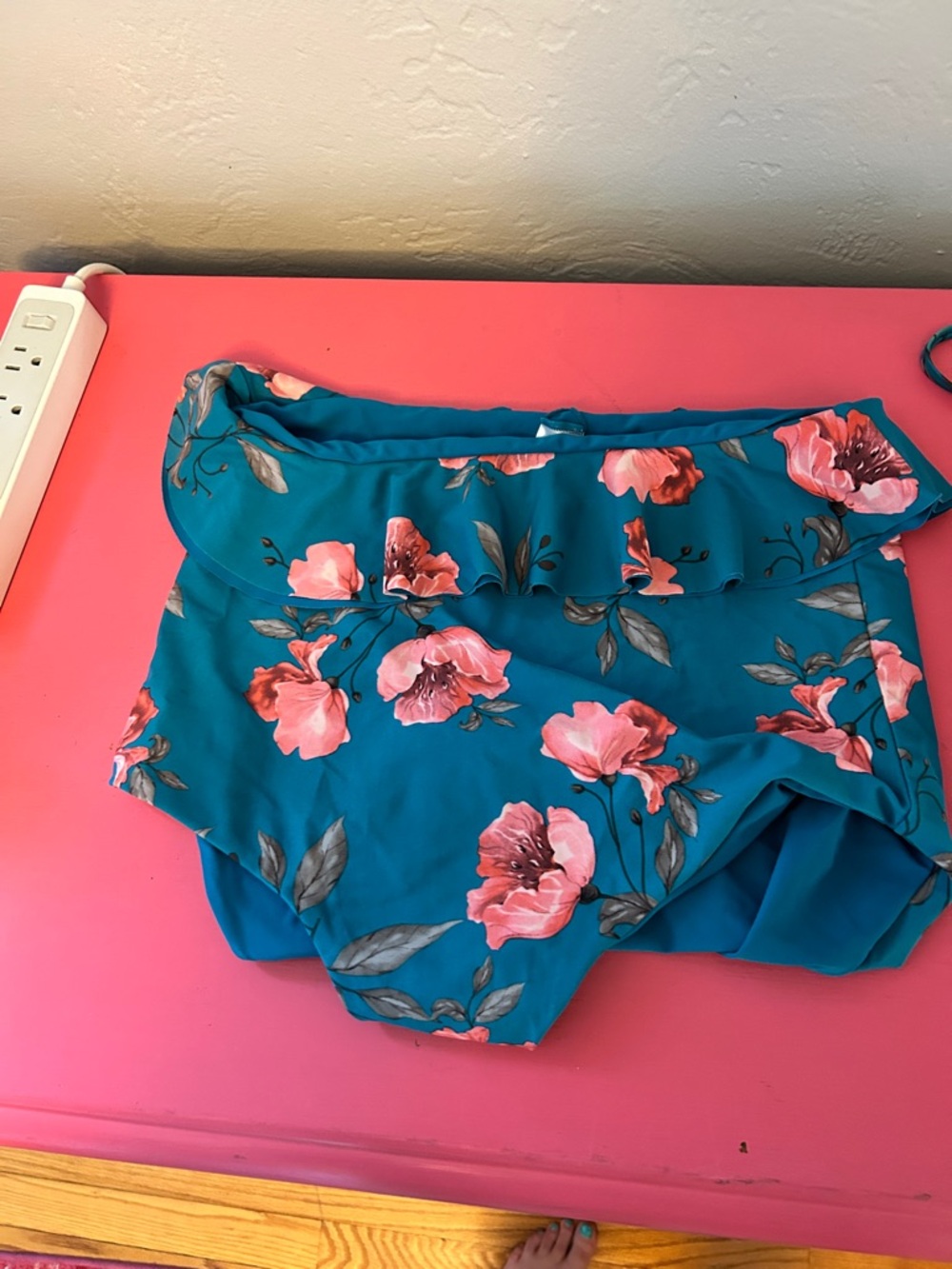 Coral reef brand Floral Teal Women's Swim Shorts 12/14